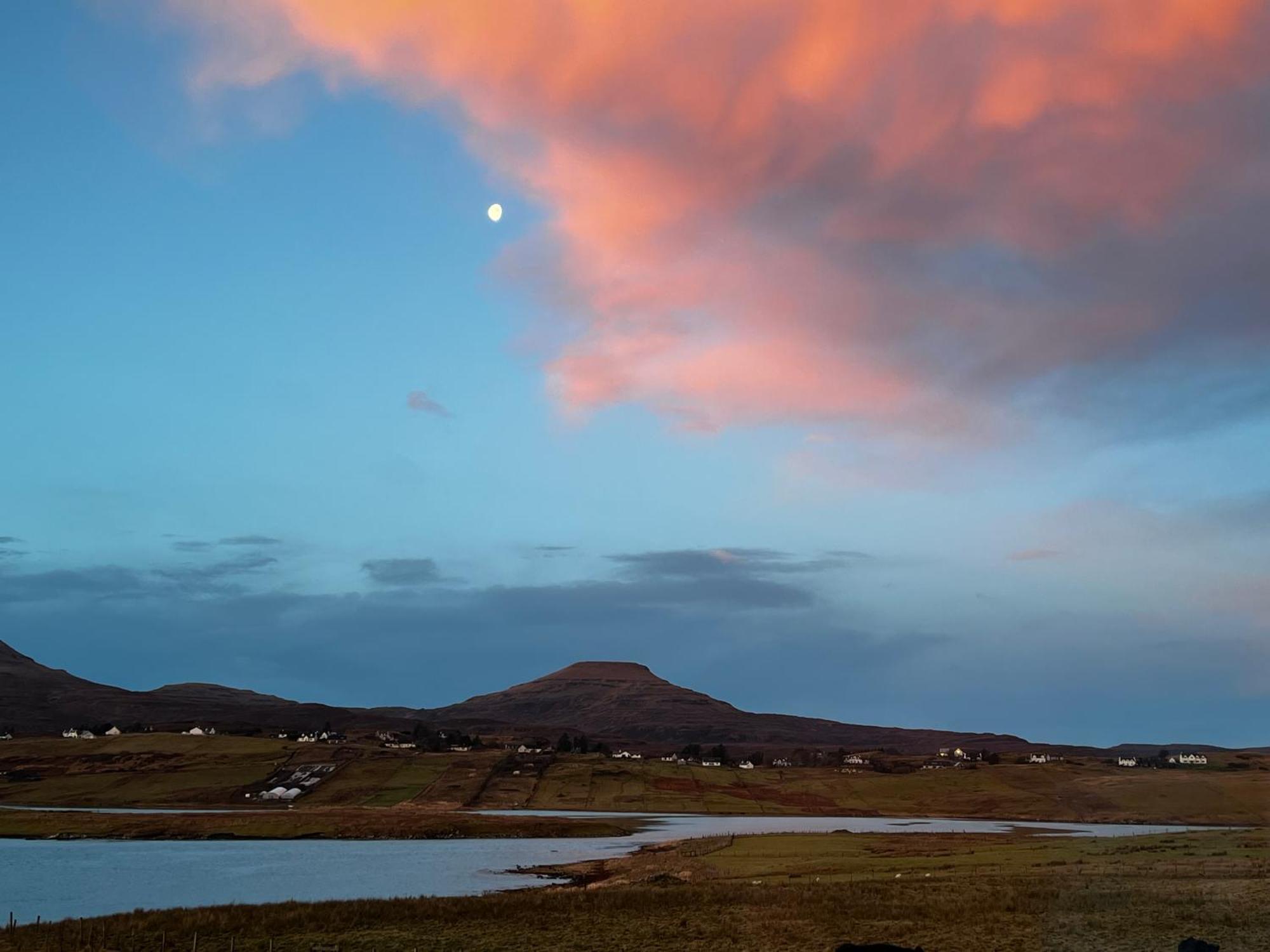 The Bothy, Vatten, Dunvegan Lonmore Exterior photo